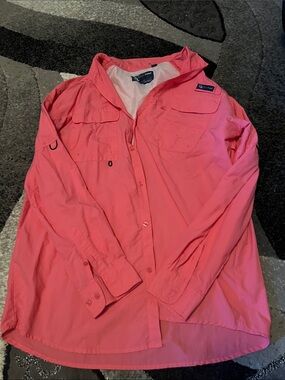 Women's Coral Button-Down Fishing Shirt